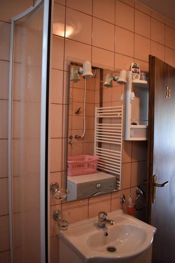 Apartments Sabljak Rakovica Bagian luar foto