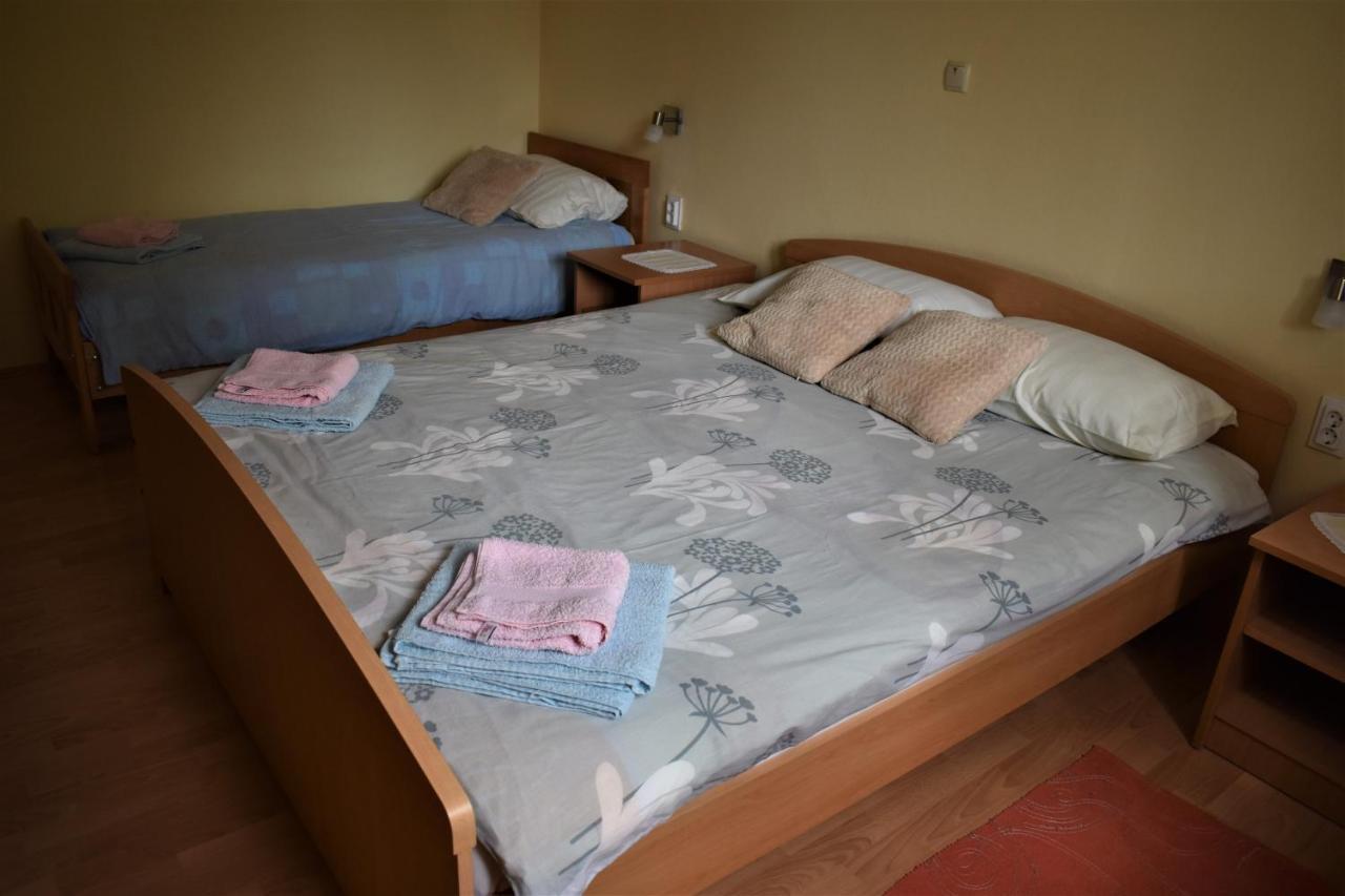 Apartments Sabljak Rakovica Bagian luar foto