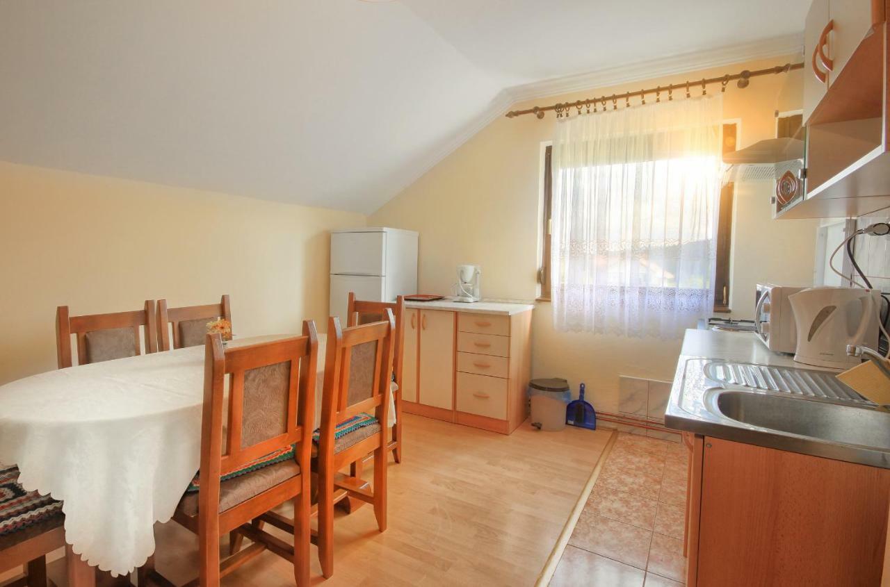 Apartments Sabljak Rakovica Bagian luar foto