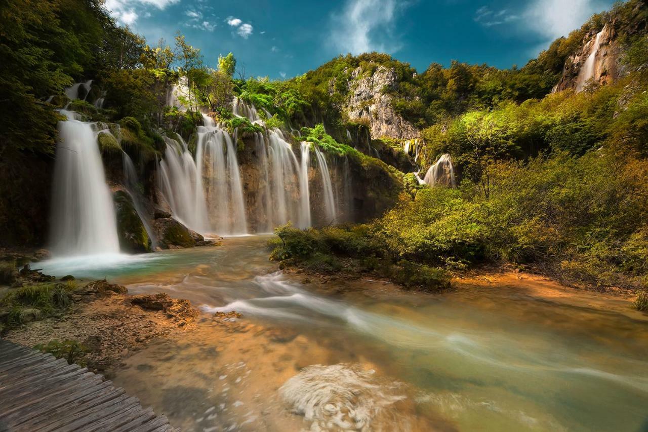 Apartments Sabljak Rakovica Bagian luar foto